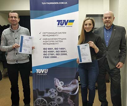 Тренинг завершился письменным тестированием и выдачей сертификатов об участии в обучении